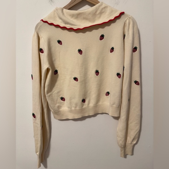 For Love And Lemons Cream Srawberry Skirt Set - Picture 6 of 12